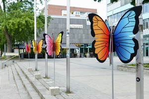 Deko in der Pinneberger City Schmetterlinge